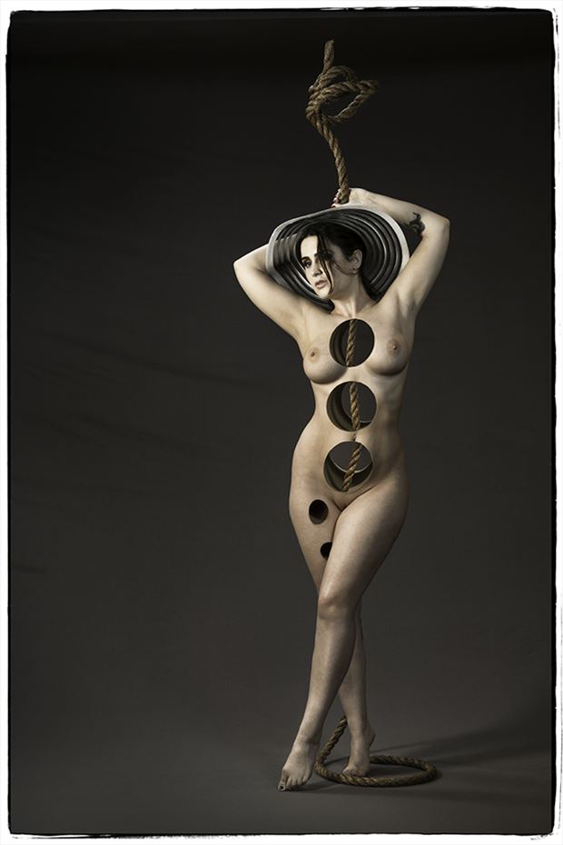 Passing strange Artistic Nude Photo by Photographer Thomas Sauerwein