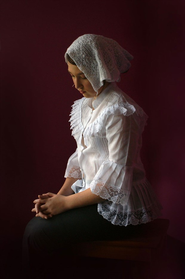 Pensive girl sitting Chiaroscuro Artwork by Photographer Julian Monge Najera