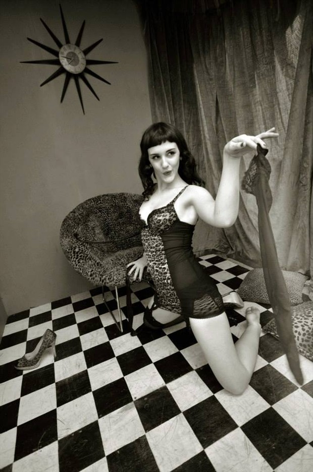 Peter Kelly Pinup Photo by Model Luxxe Noir