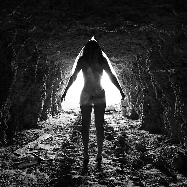 Phantom of the cave Artistic Nude Photo by Photographer Vermare