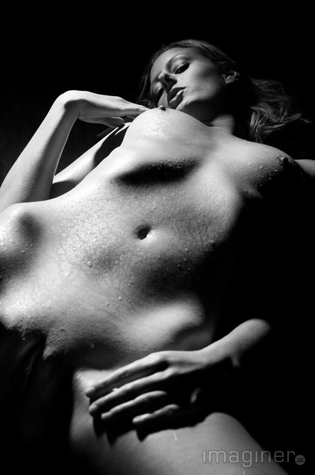 Photo by imaginer.at Artistic Nude Artwork by Model Caroline Modeling