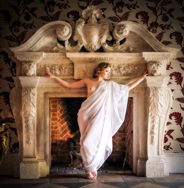 Pipewell Fireplace Artistic Nude Photo by Photographer MaxOperandi