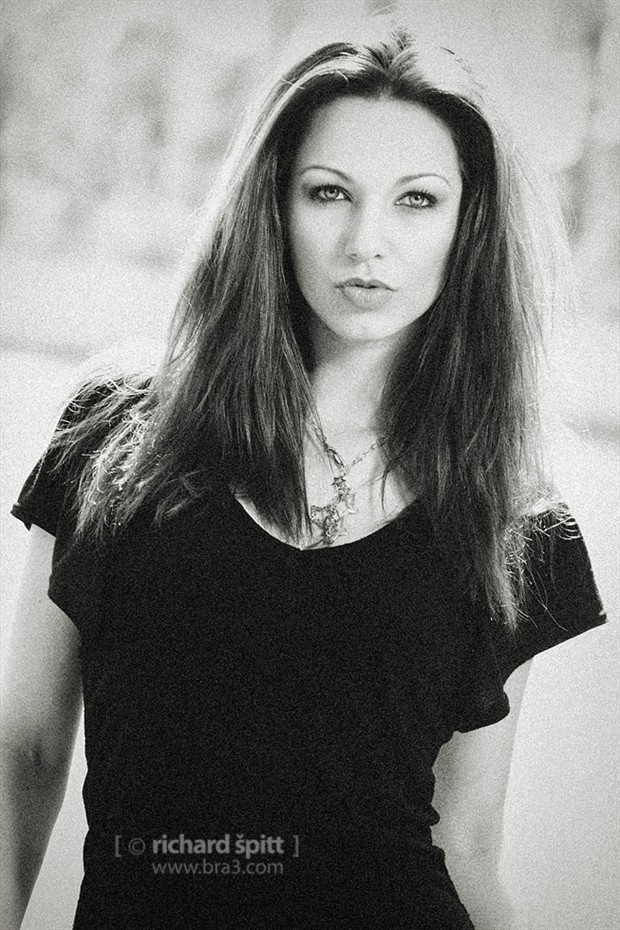 Portrait Photo by photographer Ricci at Model Society