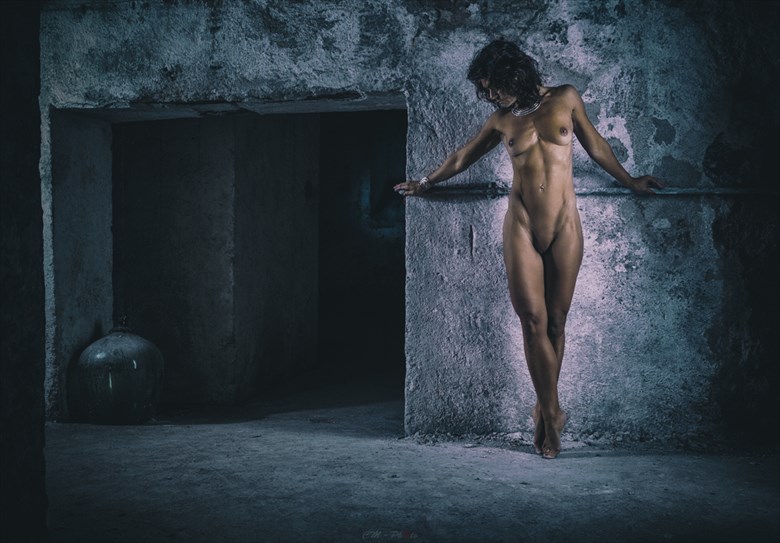 Queen of darkness Artistic Nude Artwork by Photographer CM Photo