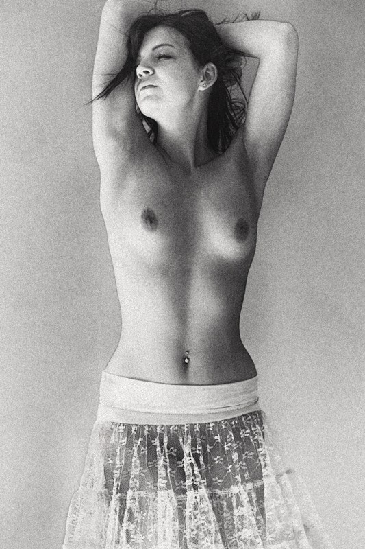 Rachel Artistic Nude Photo by Photographer Jon Hoadley