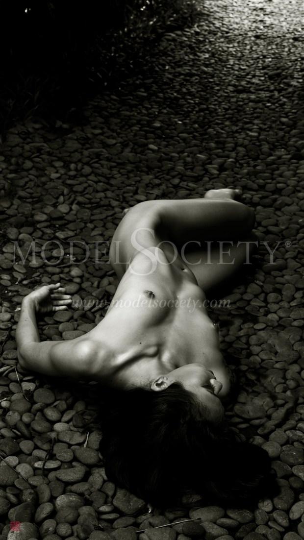 Raining 4 Artistic Nude Photo by Photographer Patrice Delmotte
