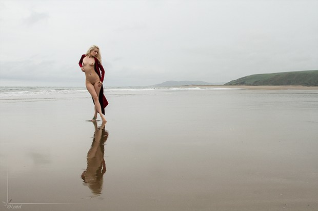 Rainy day at the beach. Artistic Nude Photo by Photographer Kestrel