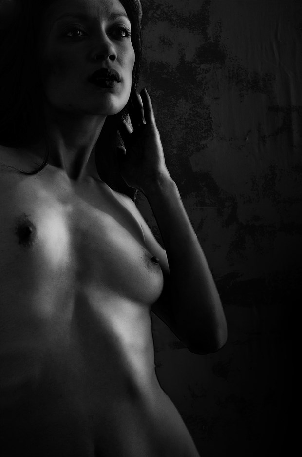 Rebecca Artistic Nude Photo by Photographer Ray Kirby