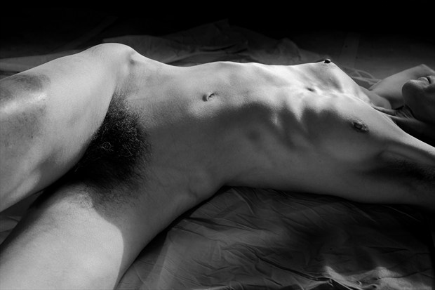 Recline and Repose Artistic Nude Photo by Photographer nodousta