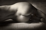 Recumbent Form Artistic Nude Photo by Photographer Tmon13