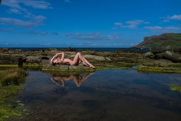 Reflection Artistic Nude Photo by Photographer Odinntheviking