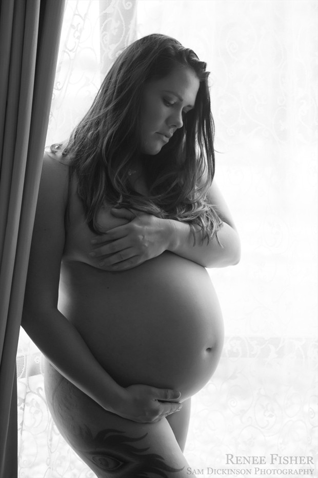 Renee Pregnancy Artistic Nude Photo by Photographer Sam Dickinson