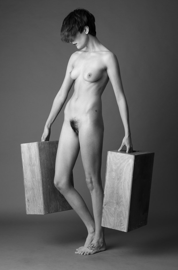 Roarie Yum Artistic Nude Photo by Photographer AndyD10