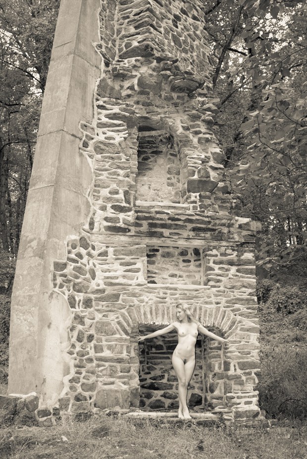 Ruins Artistic Nude Photo by Photographer Kor