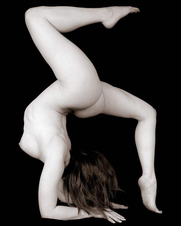 SP 1AF Artistic Nude Photo by Photographer SERVOPHOTO