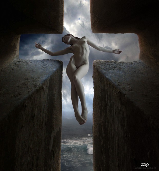 ST. CROSS Artistic Nude Photo by Artist GonZaLo Villar