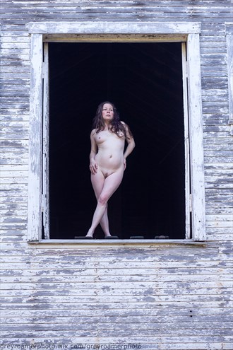Sarah 4324 Artistic Nude Photo by Photographer Greyroamer Photogrpahy