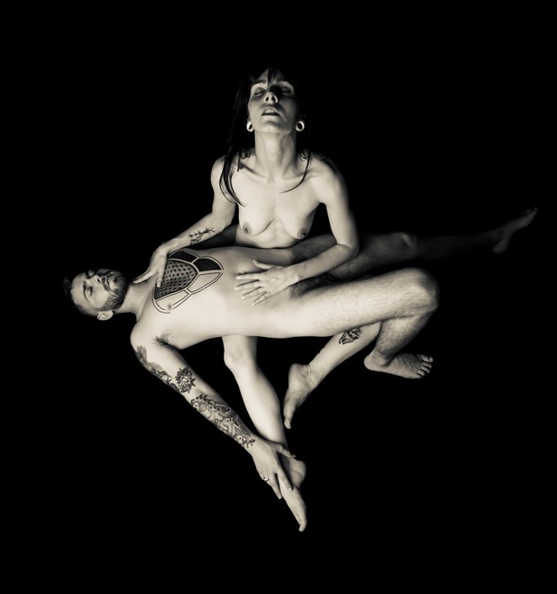 Sasha and Jon 2 Artistic Nude Photo by Artist Freddie Graves