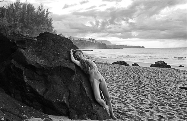 Secret Beach Artistic Nude Artwork by Photographer Thom Peters Photog