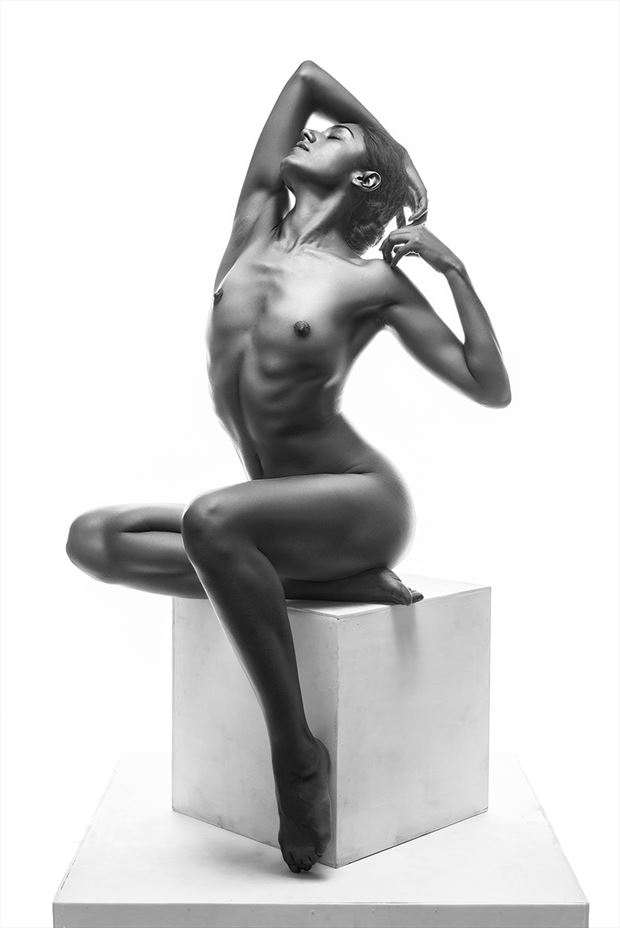 Seis Artistic Nude Photo by Photographer Zabrodski