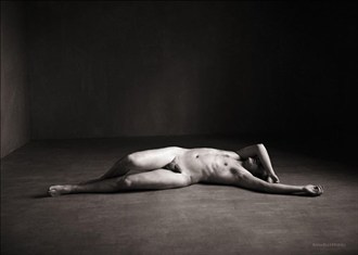 Self Artistic Nude Photo by Photographer Fabien Queloz