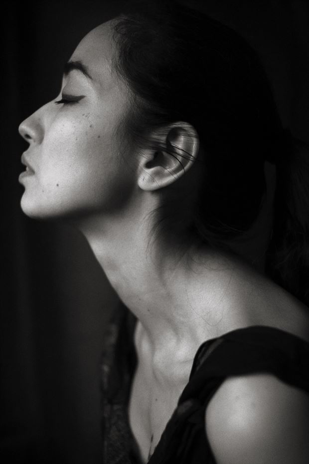Sensual Portrait Photo by Photographer Dmitry G. Pavlov