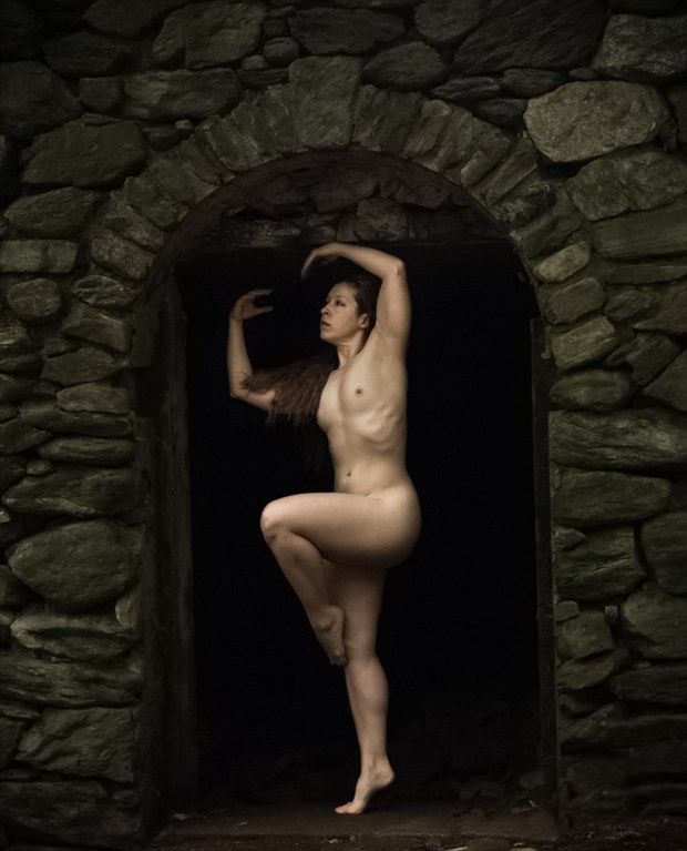 September 2018 Artistic Nude Photo by Model Alexandra Vincent
