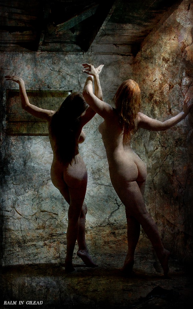 Shadow dancing Artistic Nude Photo by Model Katz Pajamaz