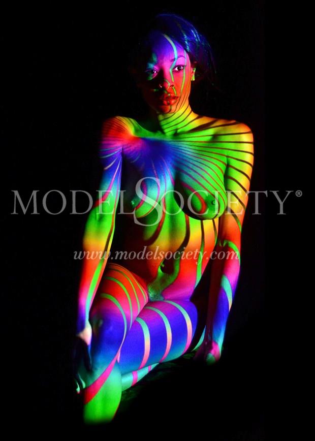 Shandell   Light Painting Artistic Nude Artwork by Photographer Sydeline   Mark