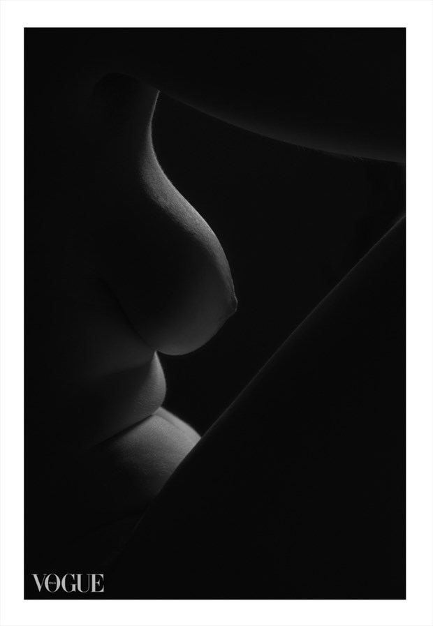 Shape Artistic Nude Artwork by Photographer Raffs Photography