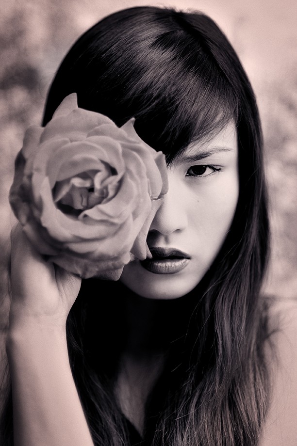 She rose Self Portrait Photo by Photographer Alessandro Citti