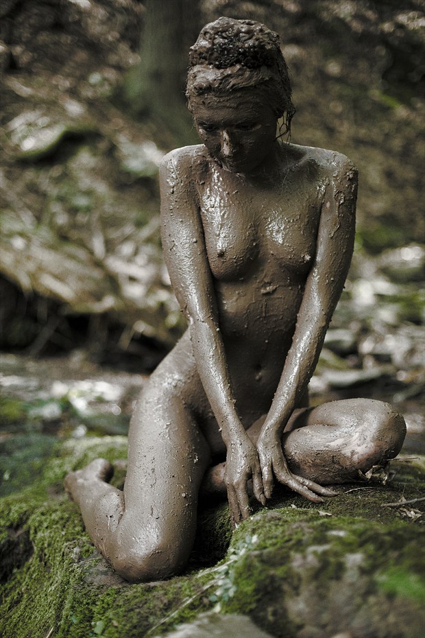 She sits as still as stone Artistic Nude Photo by Photographer NielG