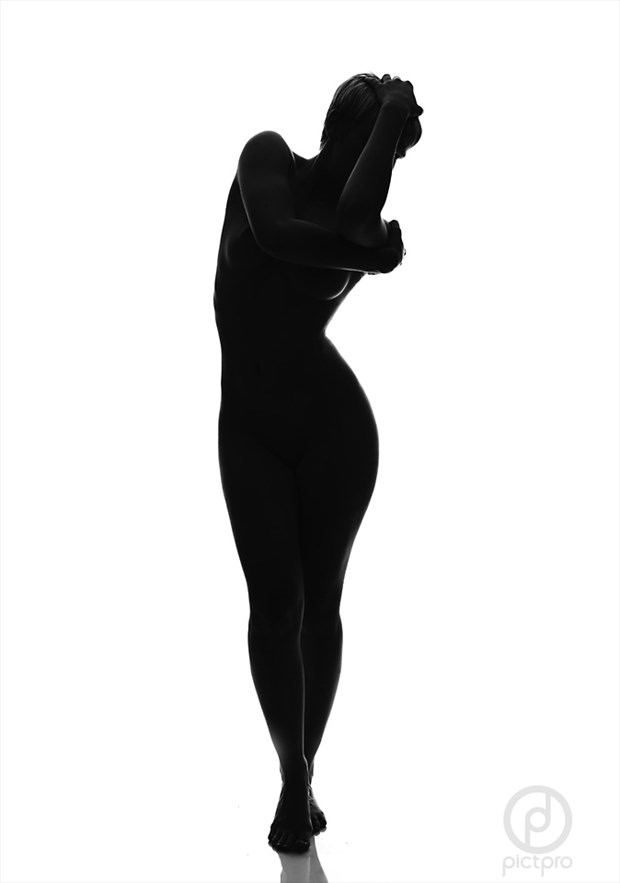 Silhouette Artistic Nude Photo by Model Jasmine Sundstr%C3%B6m