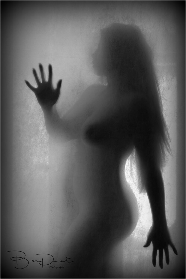 Silhouette Erotic Photo by Photographer BenedictPeet