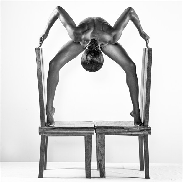 Spider Artistic Nude Photo by Photographer Richard Maxim