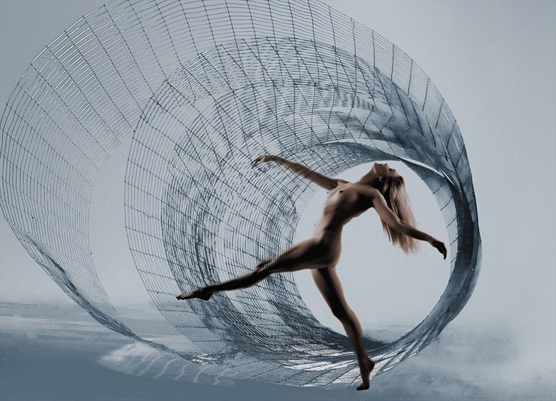 Spiral Dancer Artistic Nude Photo by Photographer Ray Kirby