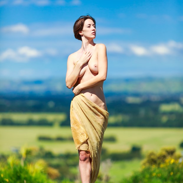Statuesque Artistic Nude Photo by Photographer Aspiring Imagery