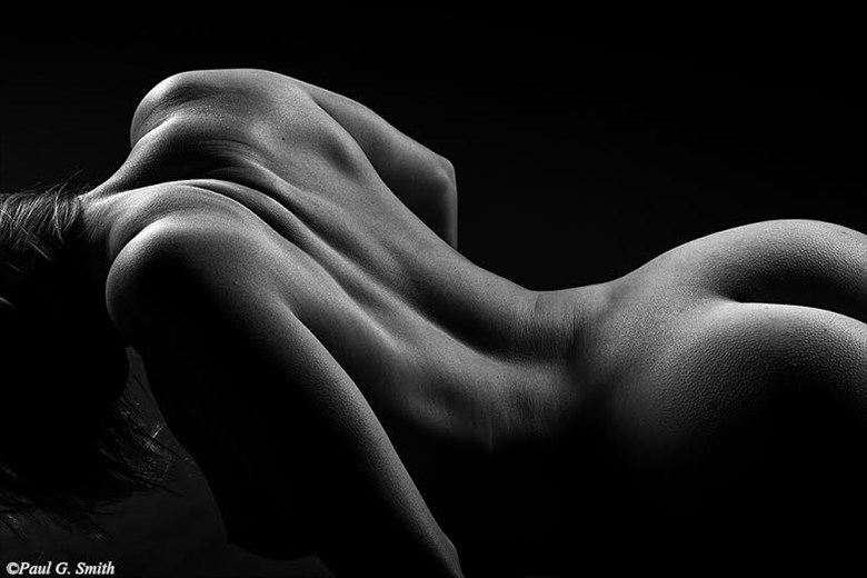 Strength  Artistic Nude Photo by Model acro11