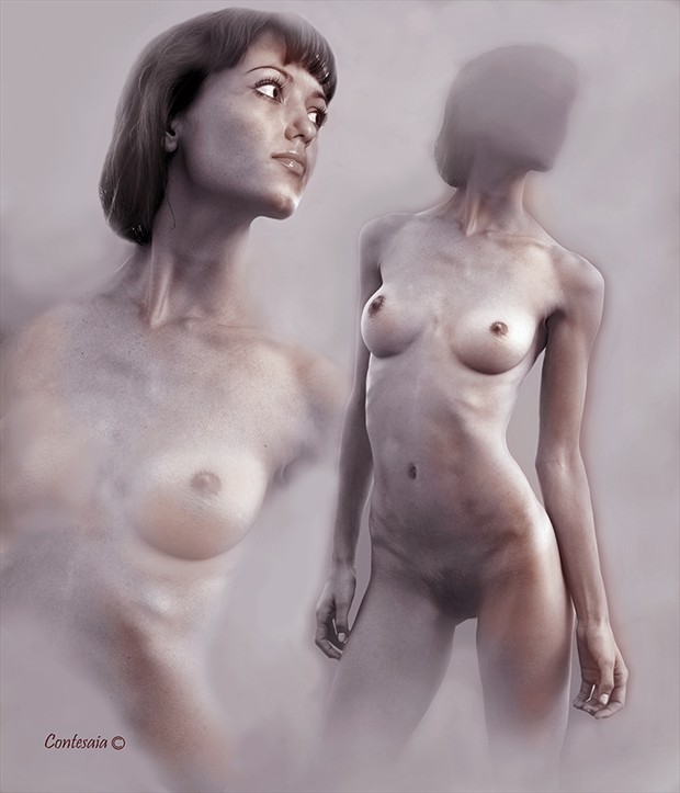 Studio 09 Artistic Nude Artwork by Artist Contesaia.