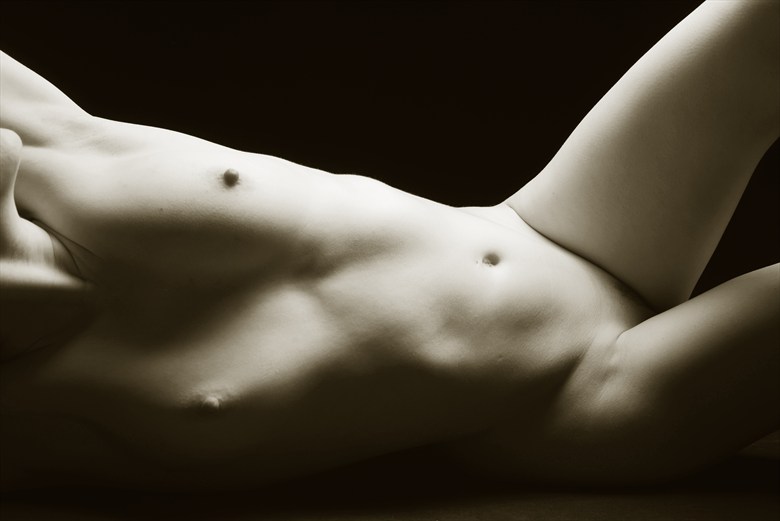 Study of Em Artistic Nude Photo by Photographer Mark Bigelow