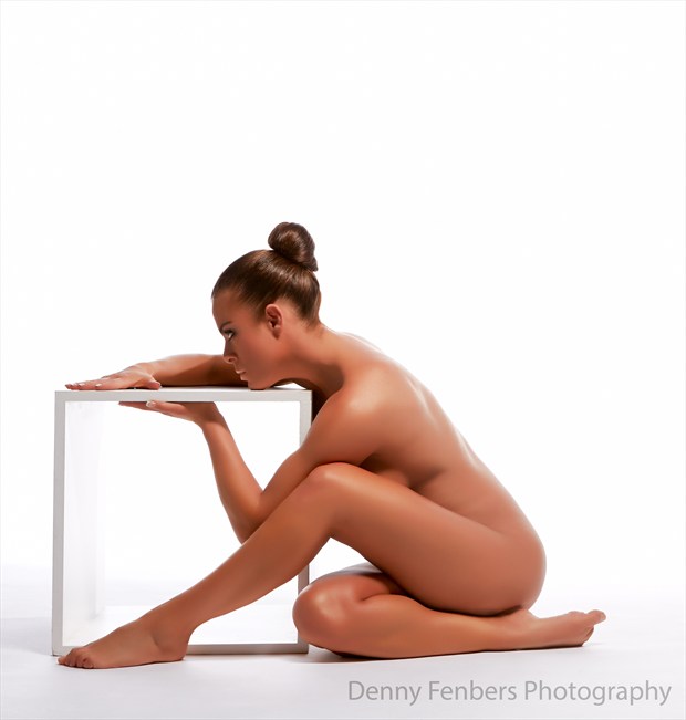 Studying the box Artistic Nude Photo by Model Ceara Blu