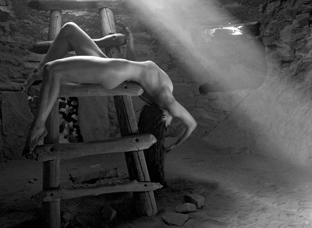 Sun Light on Beauty Artistic Nude Photo by Photographer LCB
