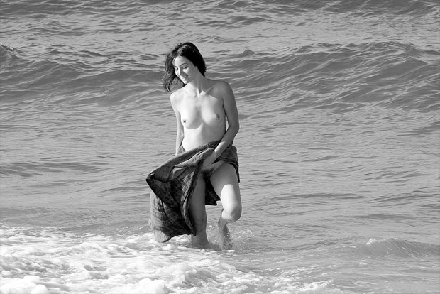Surf play, Nauset Beach Artistic Nude Photo by Photographer silverline images
