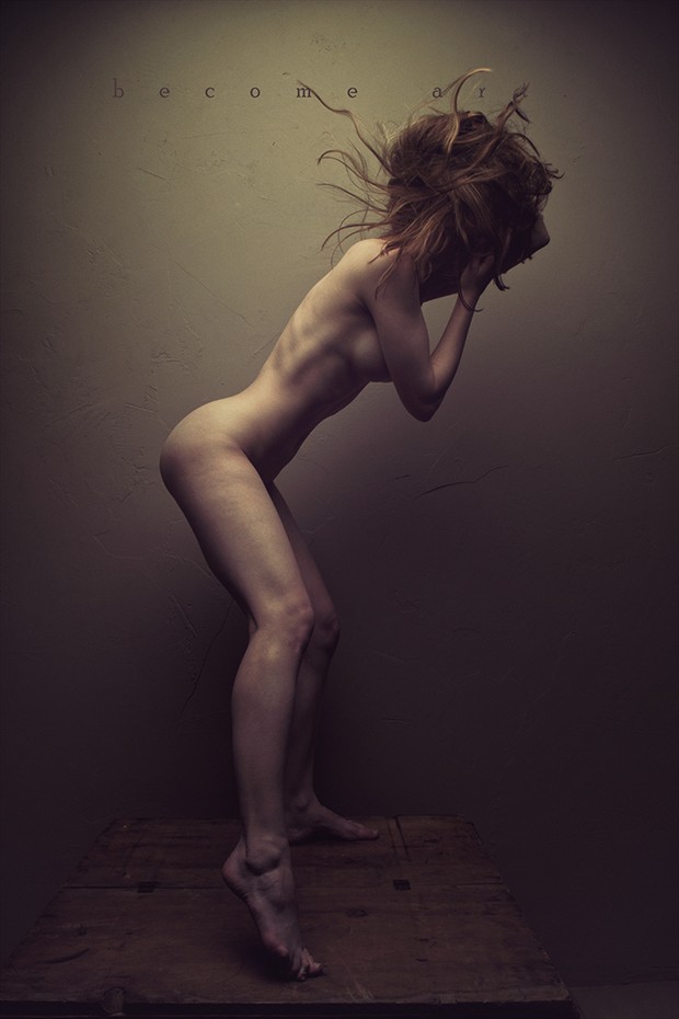 Surge Artistic Nude Photo by Model MelissaAnn