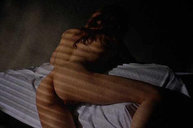 Sybille Artistic Nude Photo by Photographer Antoine Peluquere