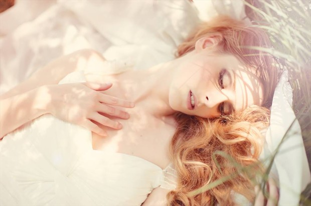 The Bride's rest Sensual Photo by Model Alessandra
