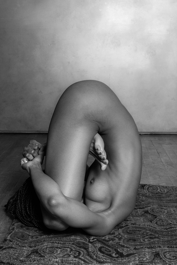 The Egg Artistic Nude Photo by Photographer Risen Phoenix