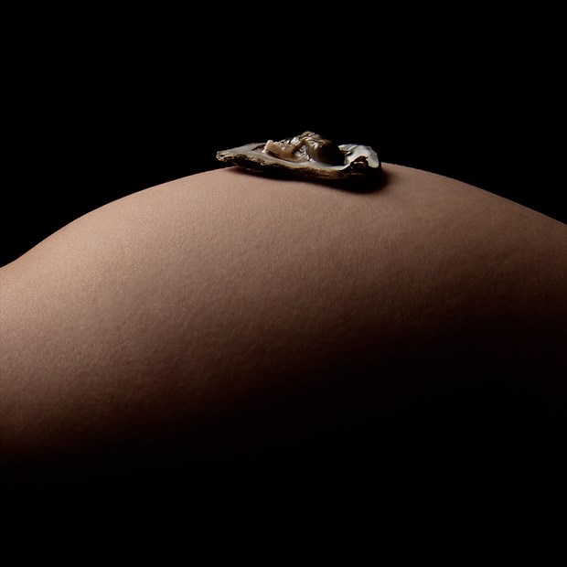 The Oyster up close and personal Artistic Nude Photo by Photographer Brian Lewicki