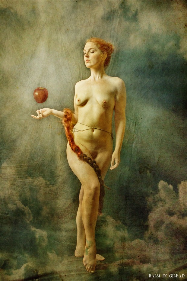 The apple Artistic Nude Photo by Photographer balm in Gilead