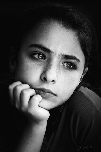 The girl Portrait Photo by Photographer yavuzselimturan